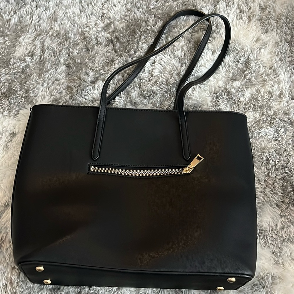 Black Multi-Pocket Tote